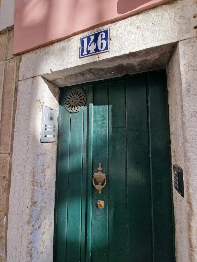 Apartamentos Alfama Fado Lisbon Exterior photo